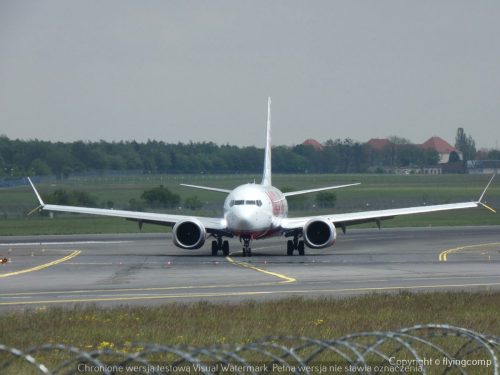 P1680899