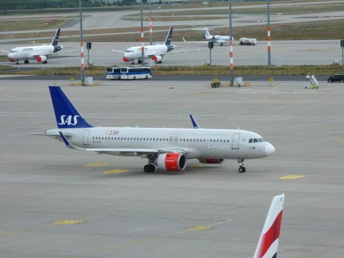 P1690637