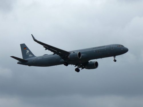 P1690864