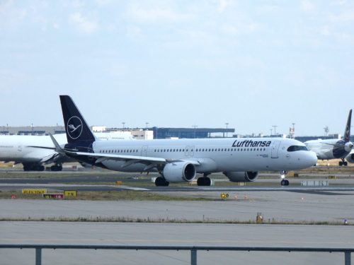 P1700895