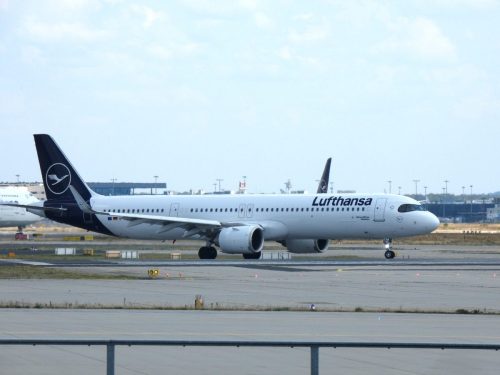 P1700896