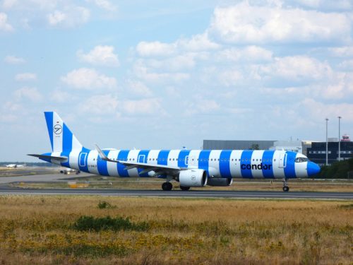 P1700985